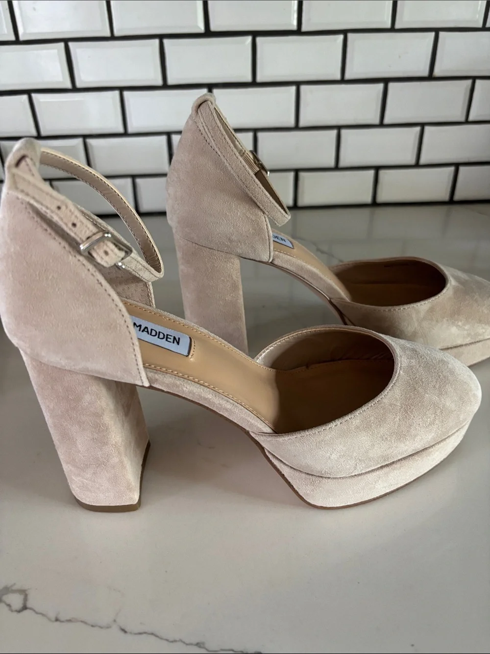 Steve Madden Truth Taupe Suede Platform Block Heels, NIB Sz 8.5